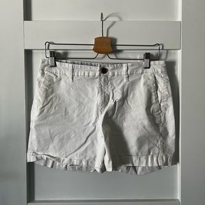 Old Navy White Everyday Shorts Size 8